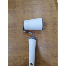 Ροδάκι πίτσας πλαστικό κωνικό